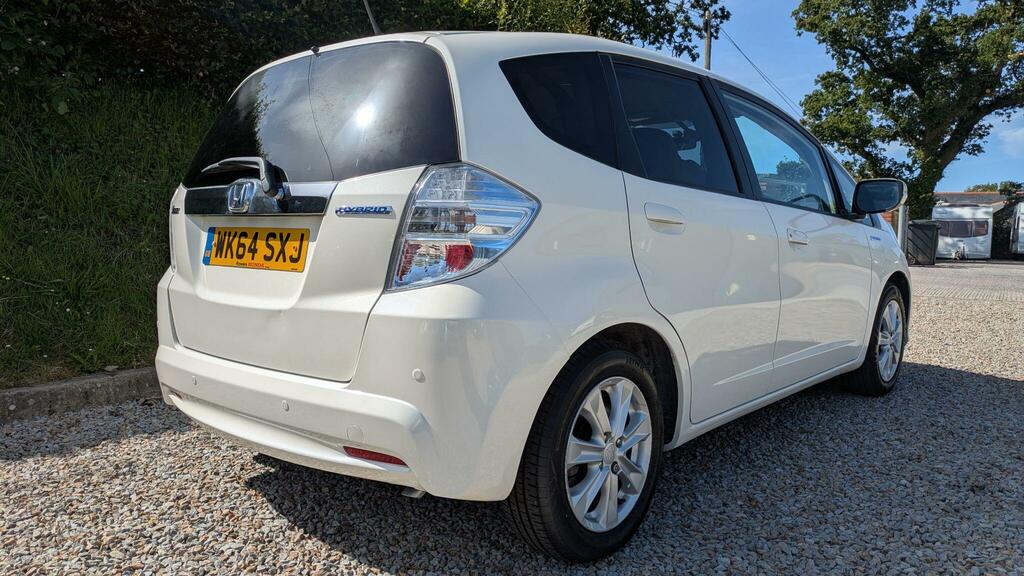 Honda Jazz Hs White #4