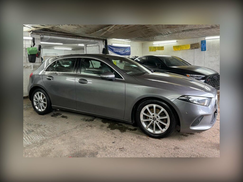Mercedes-Benz A Class 1.5 A180d Sport Executive 7G-dct Euro 6 Ss Grey #2