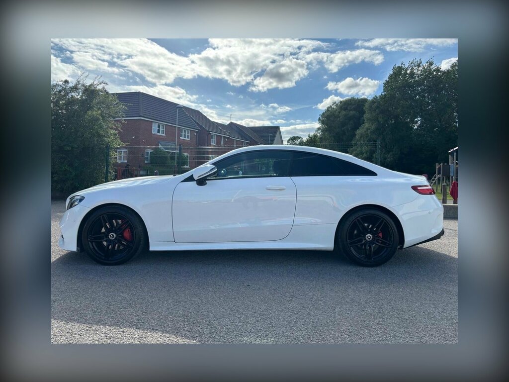 Mercedes-Benz E Class 2.0 E220d Amg Line G-tronic Euro 6 Ss White #2