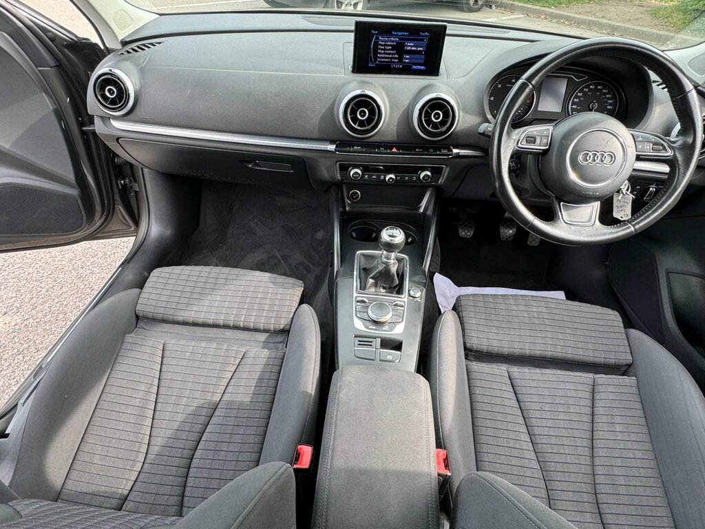 Audi A3 2.0 Tdi Sport Sportback Euro 5 Ss Grey #4