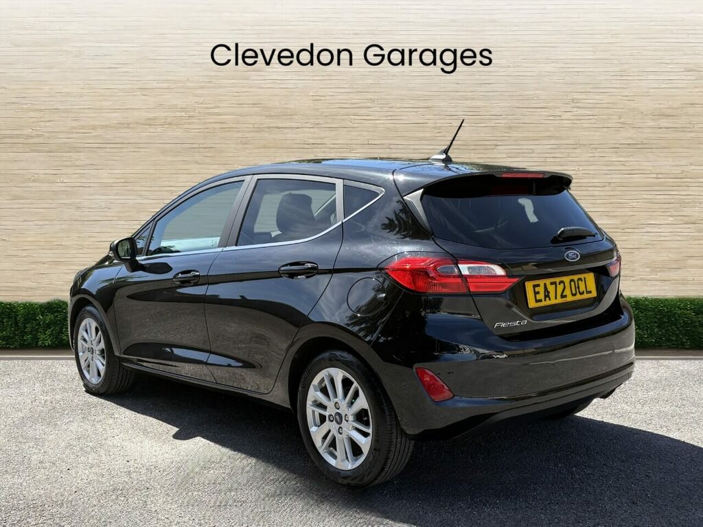 Ford Fiesta 1.0T Ecoboost Titanium Hatchback Black #4