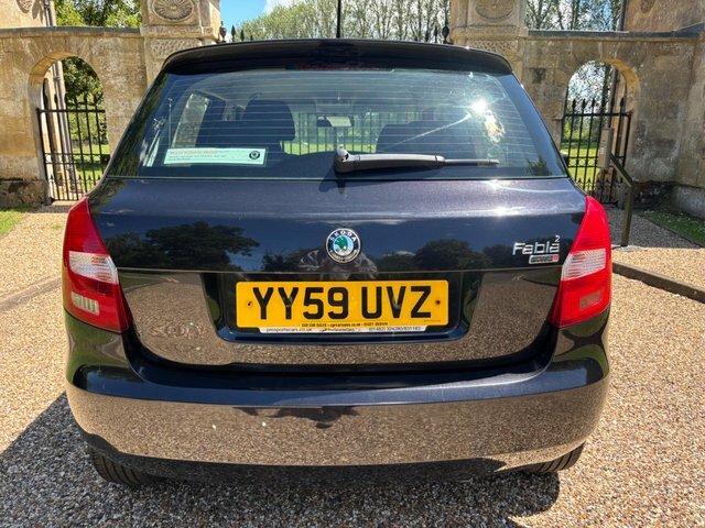 Skoda Fabia 1.2 Htp 12V 2 Black #4