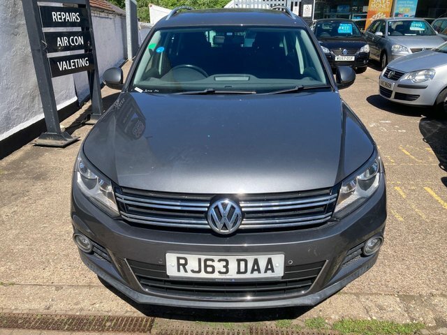 Volkswagen Tiguan 2.0 Tdi Bluemotion Tech Grey #10