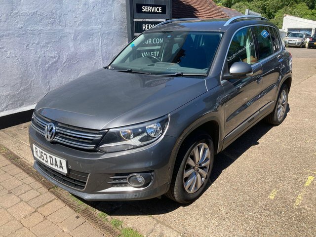 Volkswagen Tiguan 2.0 Tdi Bluemotion Tech Grey #4