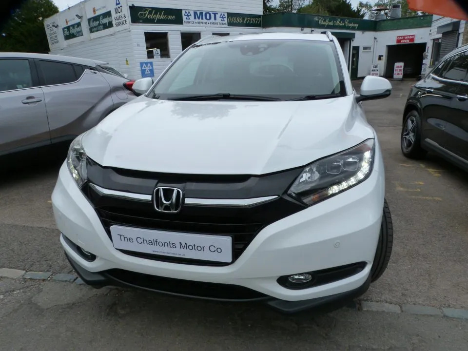Honda Hr-V 1.5 I-vtec Ex White #4