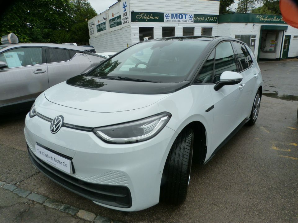 Volkswagen ID.3 Pro Performance 58Kwh Family White #3