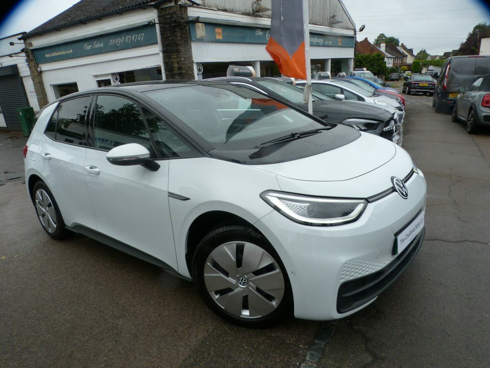 Volkswagen ID.3 Pro Performance 58Kwh Family White