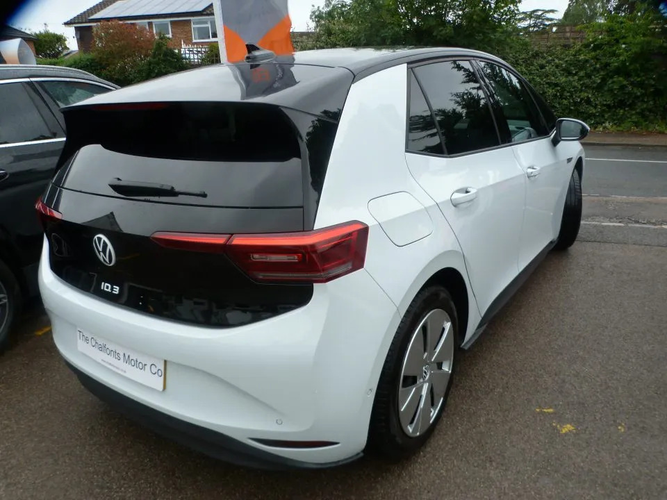 Volkswagen ID.3 Pro Performance 58Kwh Family  White #3