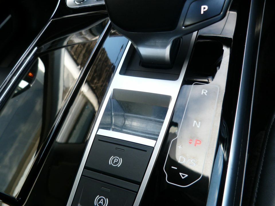 Audi A8 3.0 Tdi V6 50 Saloon Tiptronic Quattro Grey #38