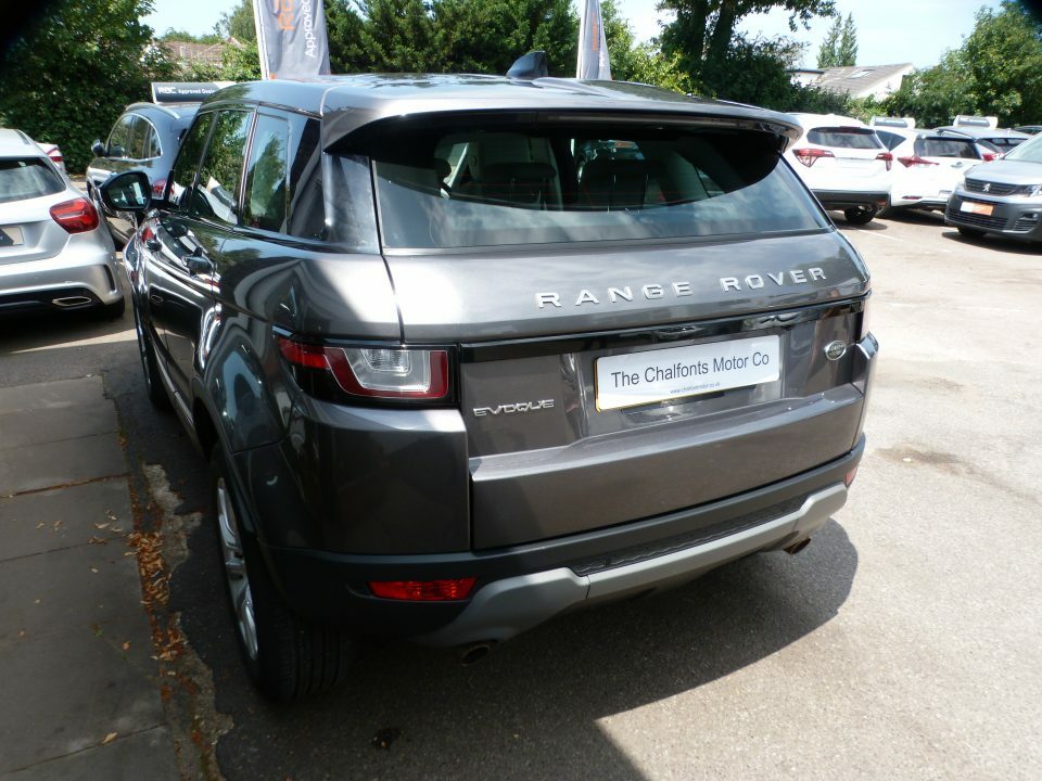 Land Rover Range Rover Evoque 2.0E4d Se Tech Grey #3