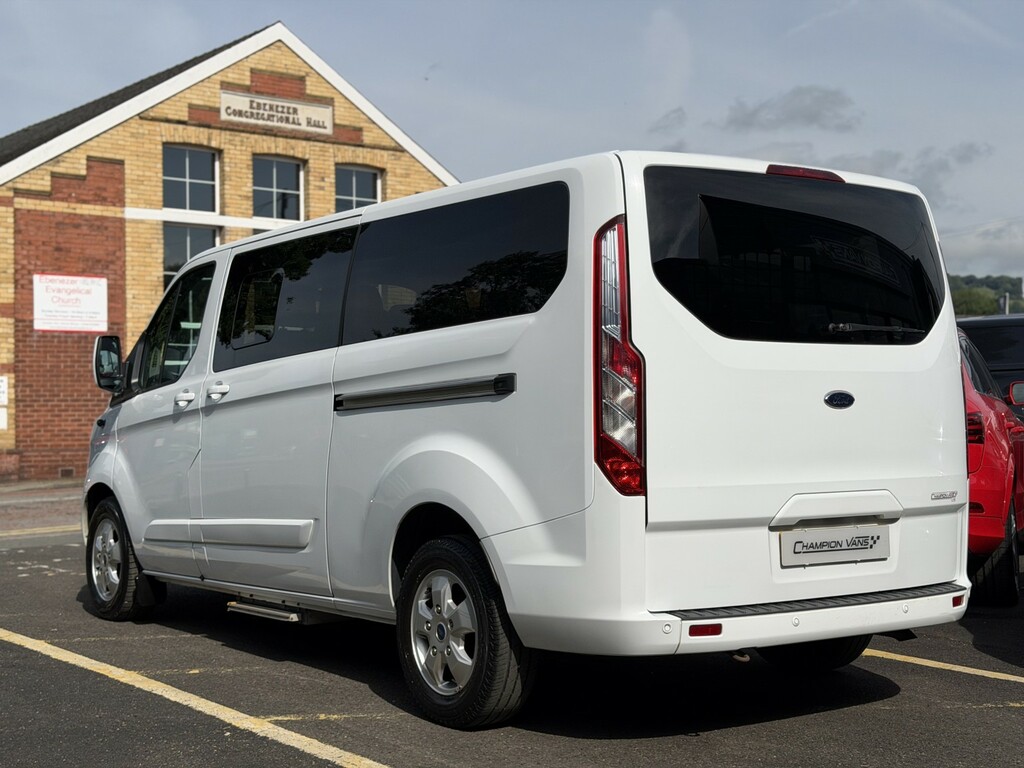 Ford Tourneo Custom 2.0 310 Ecoblue Titanium ML19EVD White #4