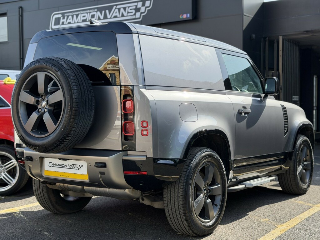 Land Rover Defender 90 3.0 D300 Mhev X-dynamic Hse MW24WBY Grey #2