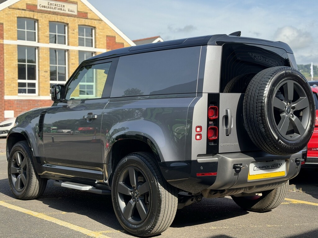 Land Rover Defender 90 3.0 D300 Mhev X-dynamic Hse MW24WBY Grey #4