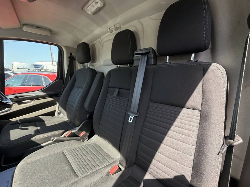 Ford Transit Custom 2.0 300 Ecoblue Limited HG70AKO Black #5
