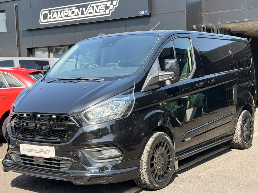 Ford Transit Custom 2.0 300 Ecoblue Limited HG70AKO Black