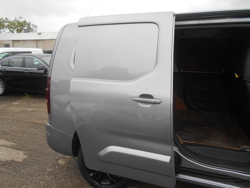 Citroen Berlingo Driver 1.5 Bluehdi 1000 #9