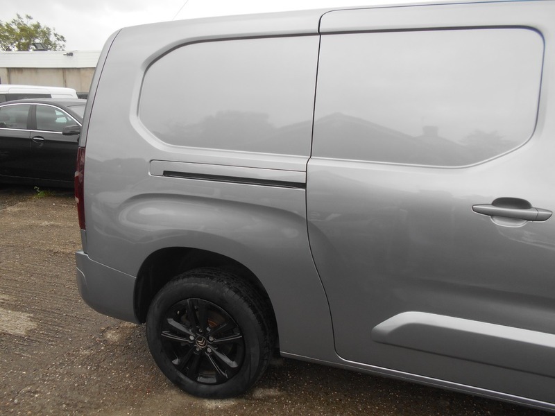 Citroen Berlingo Driver 1.5 Bluehdi 1000 #10