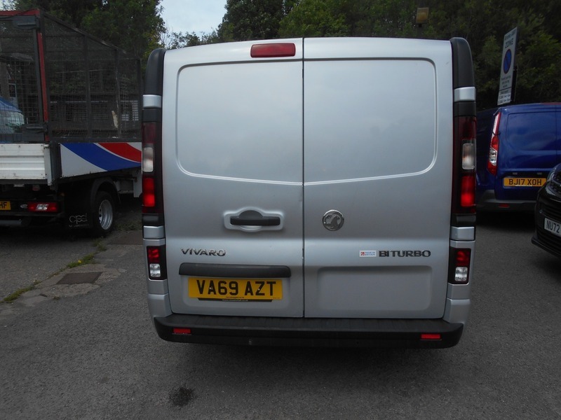 Vauxhall Vivaro 2020 Crewcab L1h1 2900 Silver #4