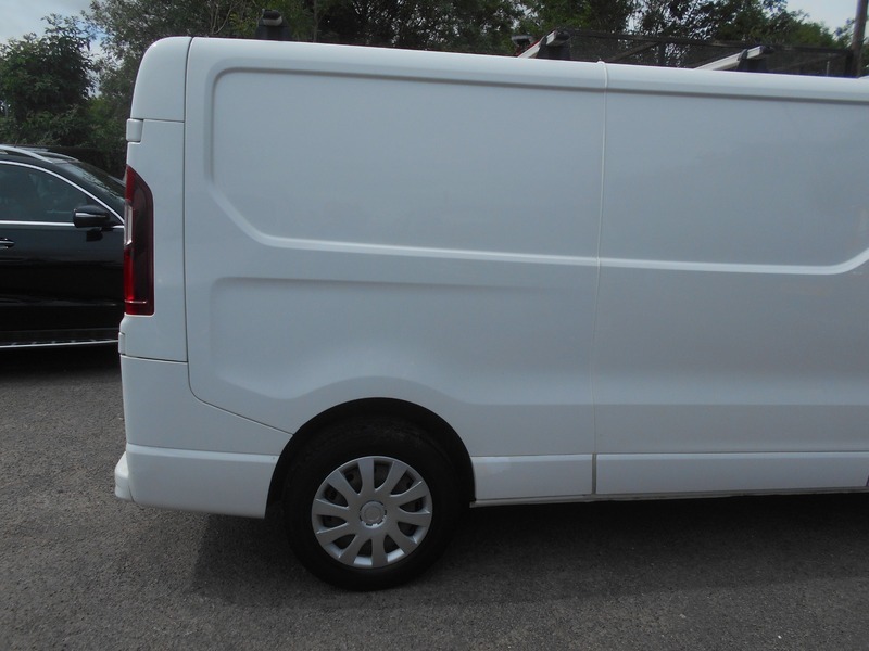 Vauxhall Vivaro Swb L1h1 2700 #9