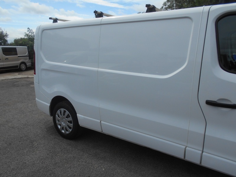 Vauxhall Vivaro Swb L1h1 2700 #7