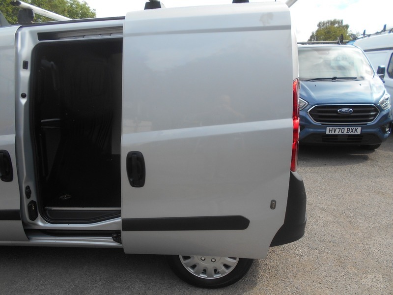 Vauxhall Combo 1.4 2300 16V Fwd L2 H1 Ss #15