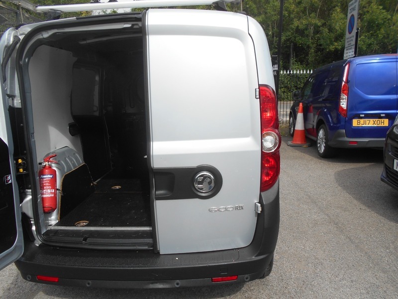 Vauxhall Combo 1.4 2300 16V Fwd L2 H1 Ss #19