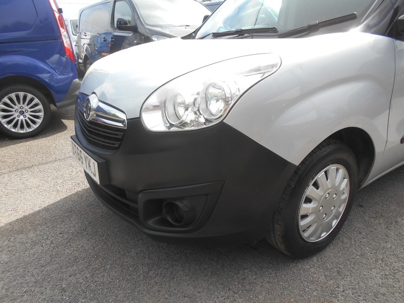 Vauxhall Combo 1.4 2300 16V Fwd L2 H1 Ss #11