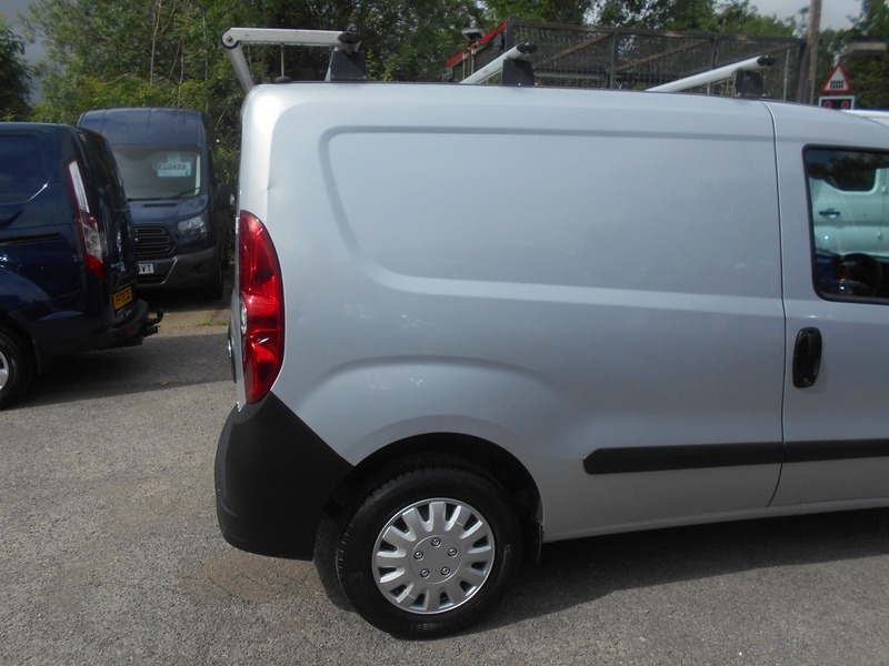 Vauxhall Combo 1.4 2300 16V Fwd L2 H1 Ss #9
