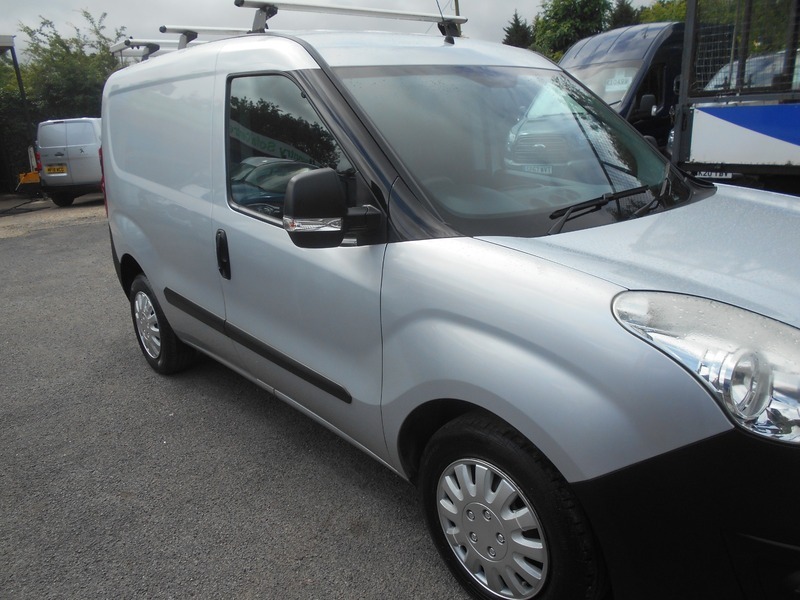 Vauxhall Combo 2017 L1h1 2000 Cdti Silver #6