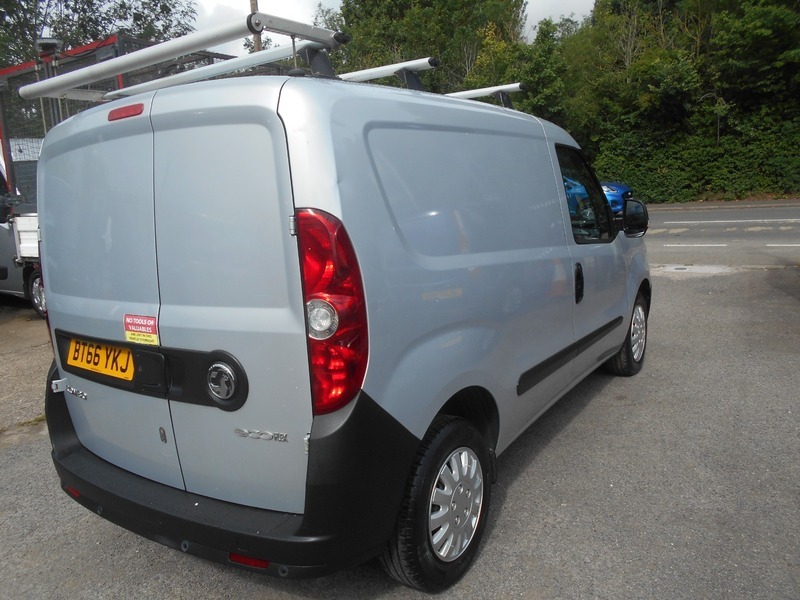 Vauxhall Combo 1.4 2300 16V Fwd L2 H1 Ss #10