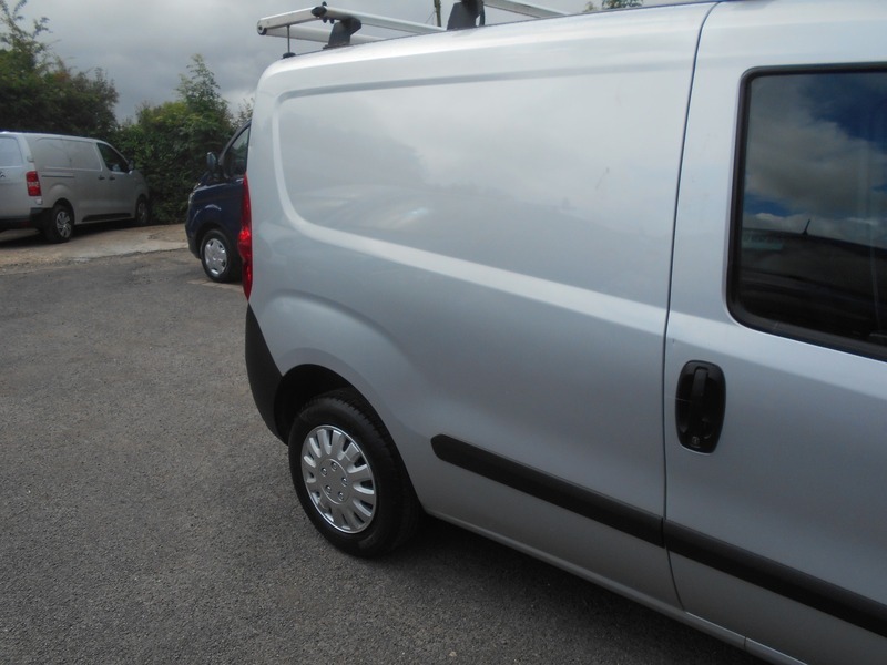 Vauxhall Combo 1.4 2300 16V Fwd L2 H1 Ss #8