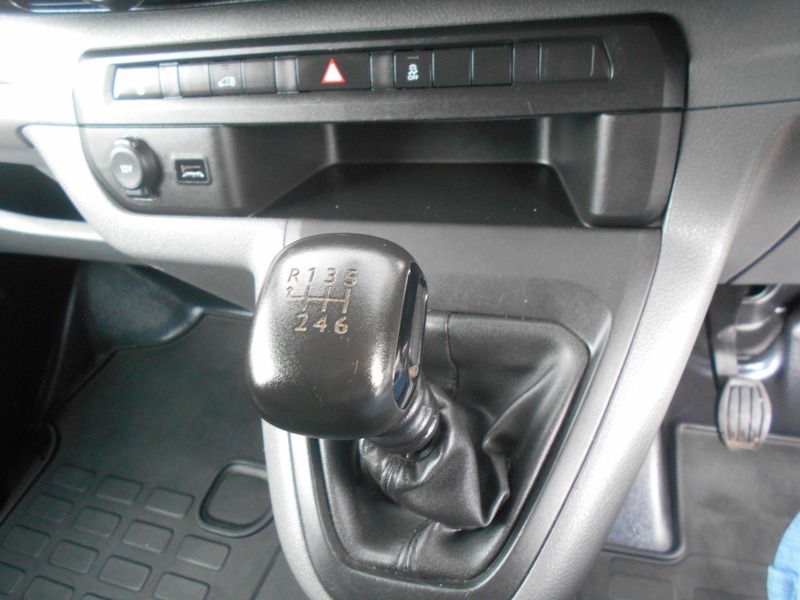 Peugeot Expert 2.0 Bluehdi 1400 Professional Standard Panel Van M White #36