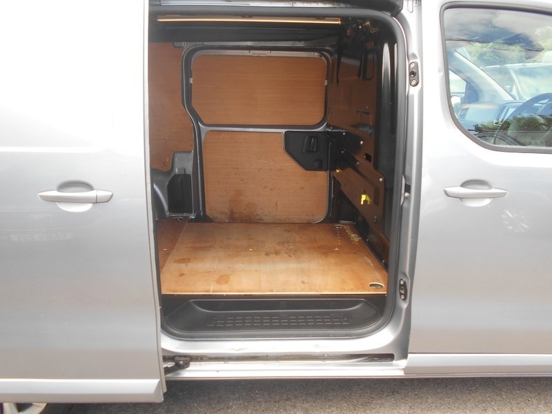 Peugeot Expert 2.0 Bluehdi 1400 Asphalt Premium Standard Panel Va  #8