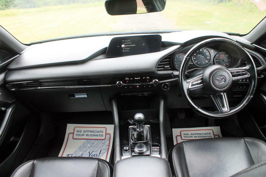Mazda 3 2020 Mazda3 2.0 Skyactiv-g Mhev Gt Sport Grey #3