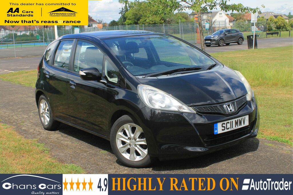 Honda Jazz 2011 Honda Jazz 1.4 I-vtec Es Hatchback Black