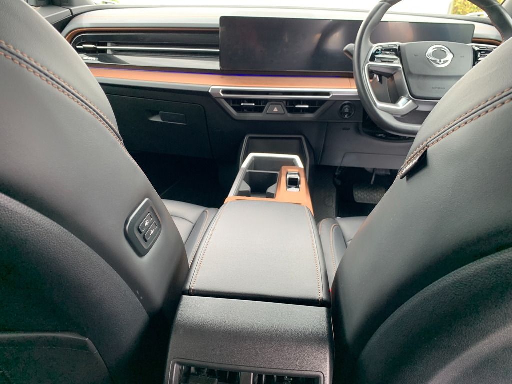 SsangYong Torres EVX Suv Grey #32