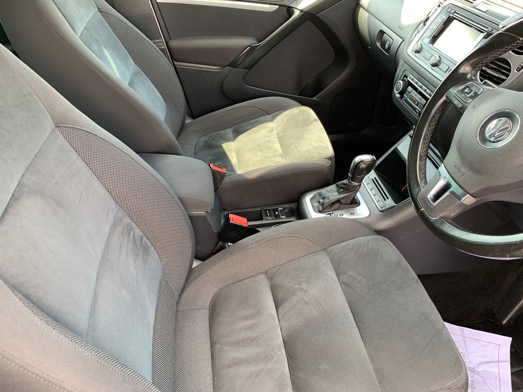 Volkswagen Tiguan 2.0 Tdi Bluemotion Tech Match Suv Dsg 4 Silver #2