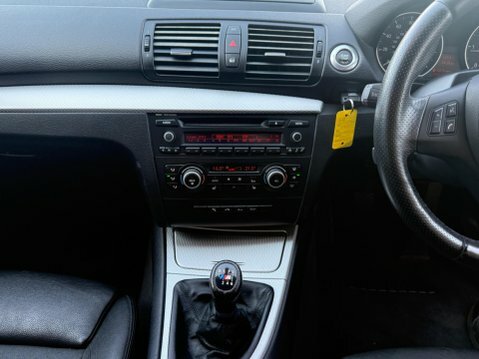 BMW 1 Series Hatchback 2.0 118D M Sport 201060 Black #71