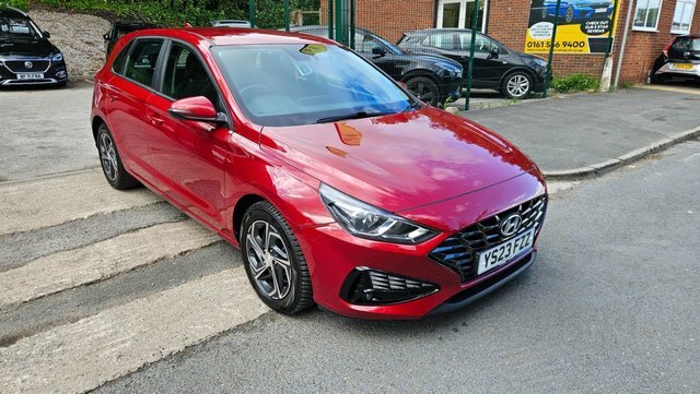 Hyundai I30 2023 1.0 T-gdi Mhev Se Connect Hatchback Petro Red