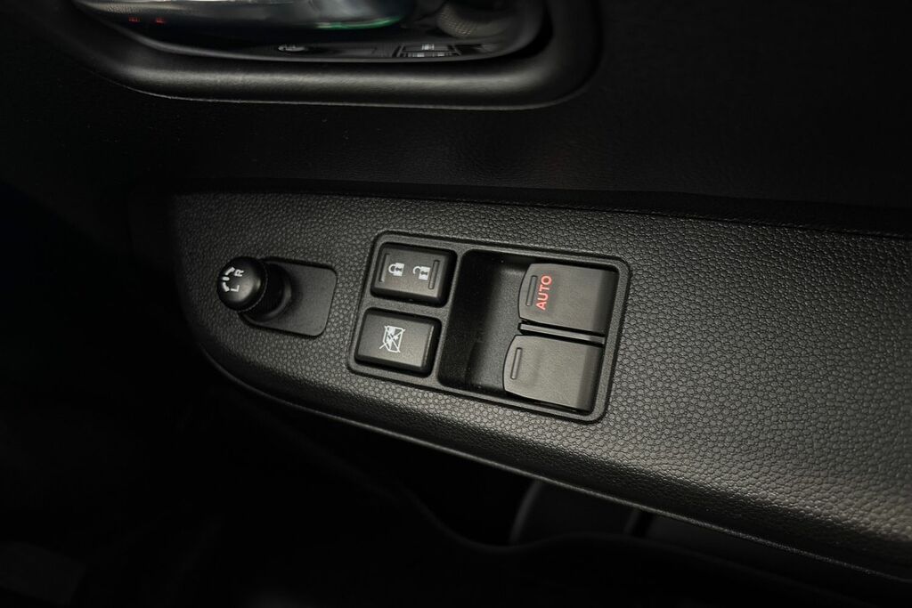Suzuki Ignis Dualjet Mhev Sz-t Hatchback White #28