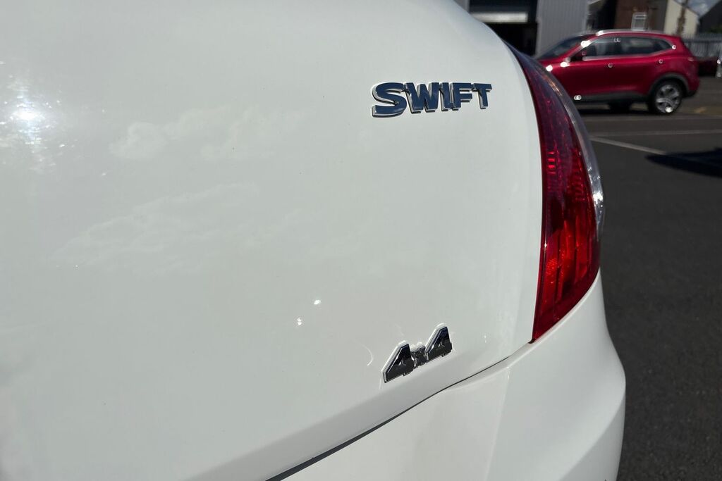Suzuki Swift Sz5 Red #36