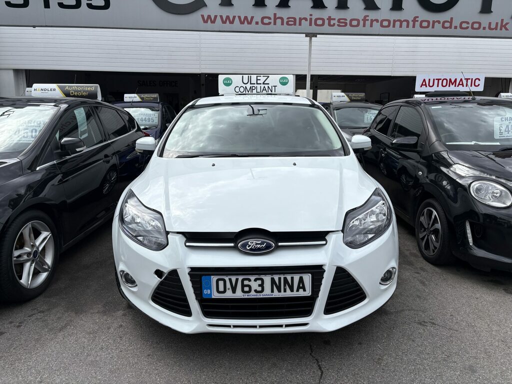 Ford Focus 1.6 Zetec Euro 5 OV63NNA White #2