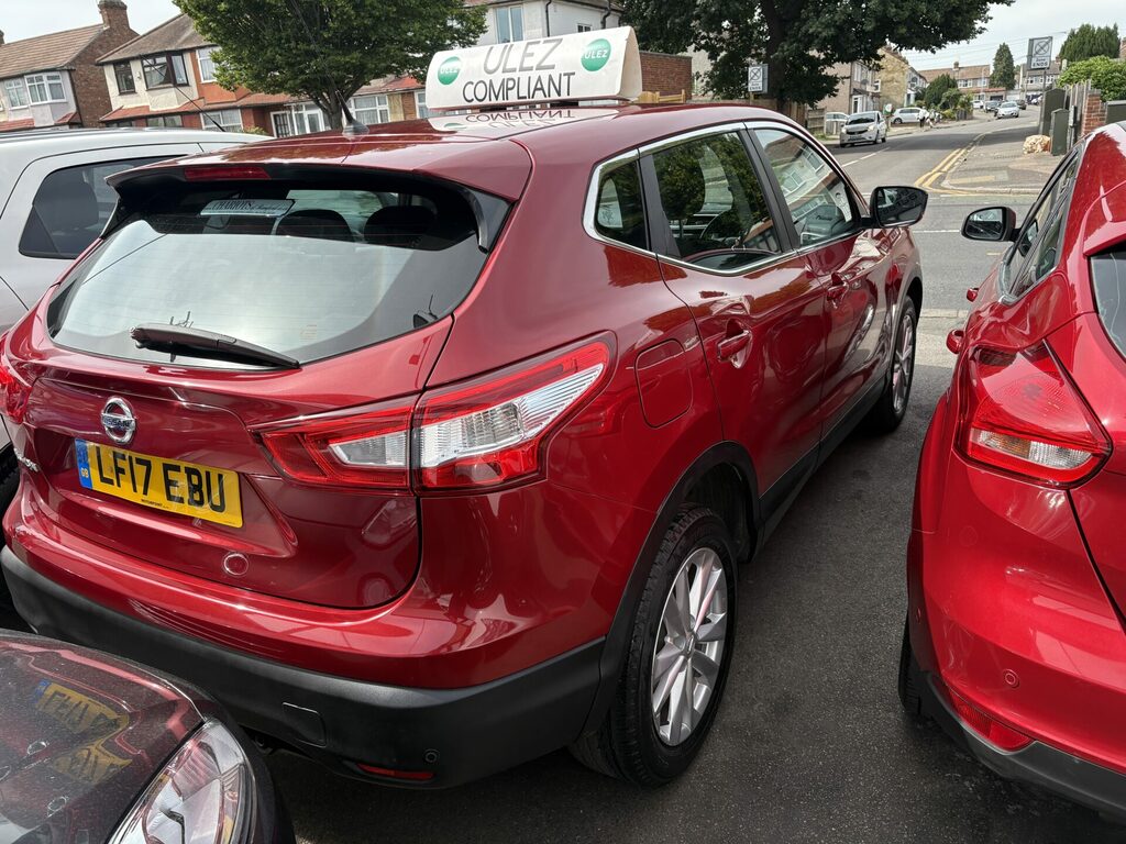 Nissan Qashqai 1.2 Dig-t Acenta Xtron 2Wd LF17EBU White #4