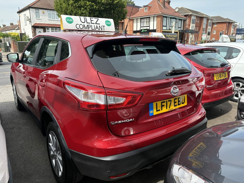 Nissan Qashqai 1.2 Dig-t Acenta Xtron 2Wd LF17EBU White #5