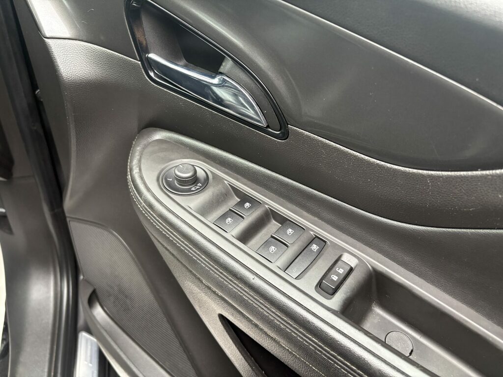 Vauxhall Mokka X Design Nav Silver #11