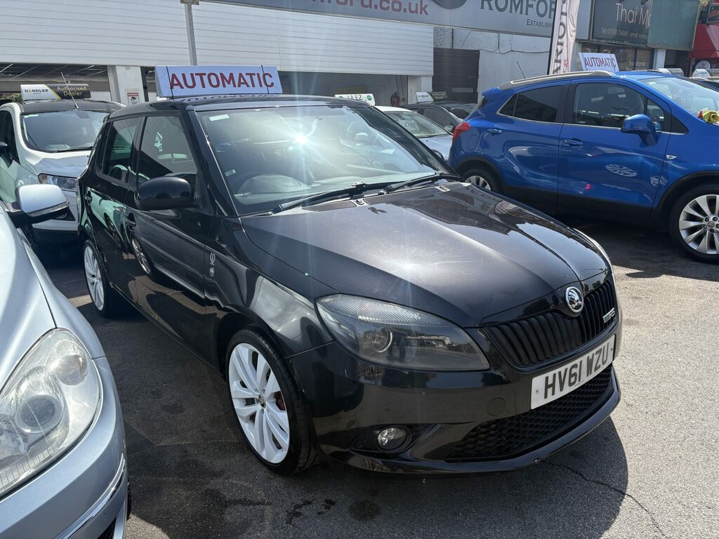 Skoda Fabia 1.4 Tsi Vrs S2000 Dsg Black #4