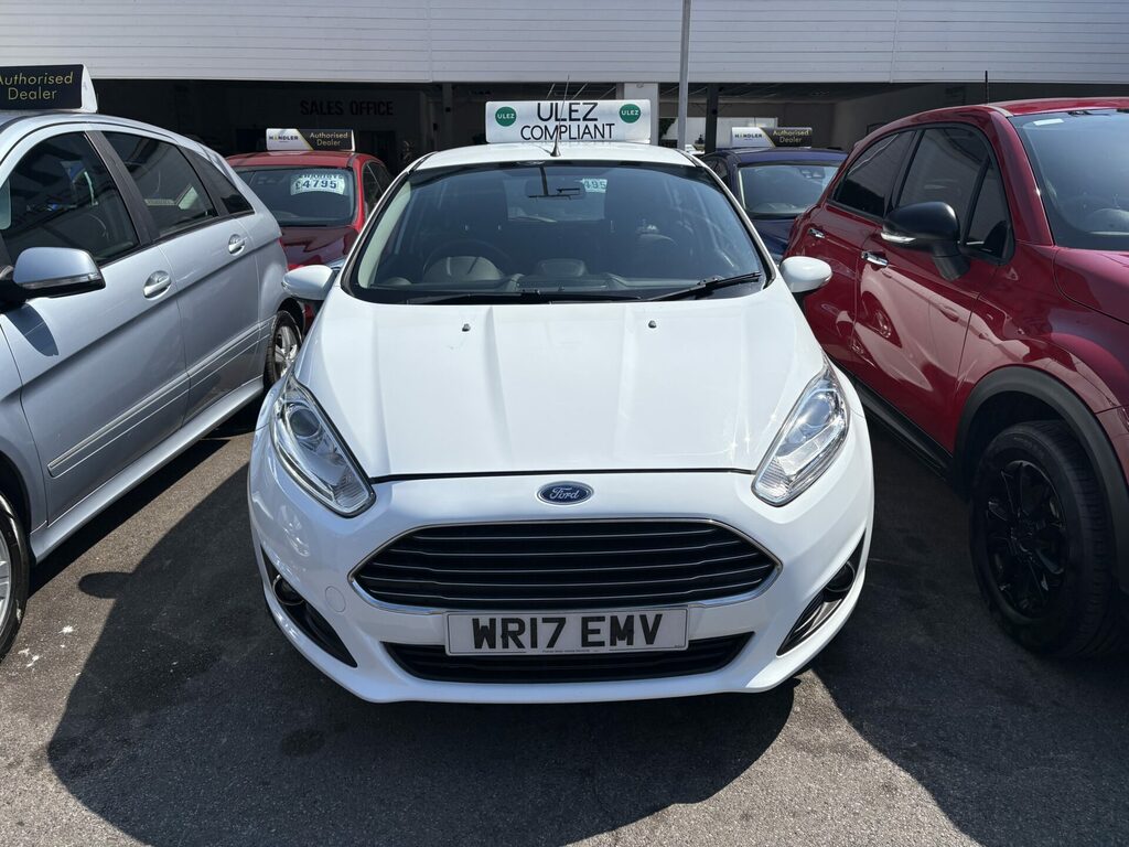 Ford Fiesta 1.0T Ecoboost Zetec WR17EMV White #2