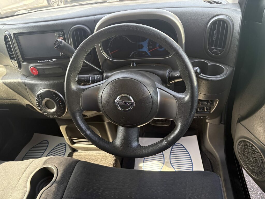 Nissan Cube 1.5 Brown #9