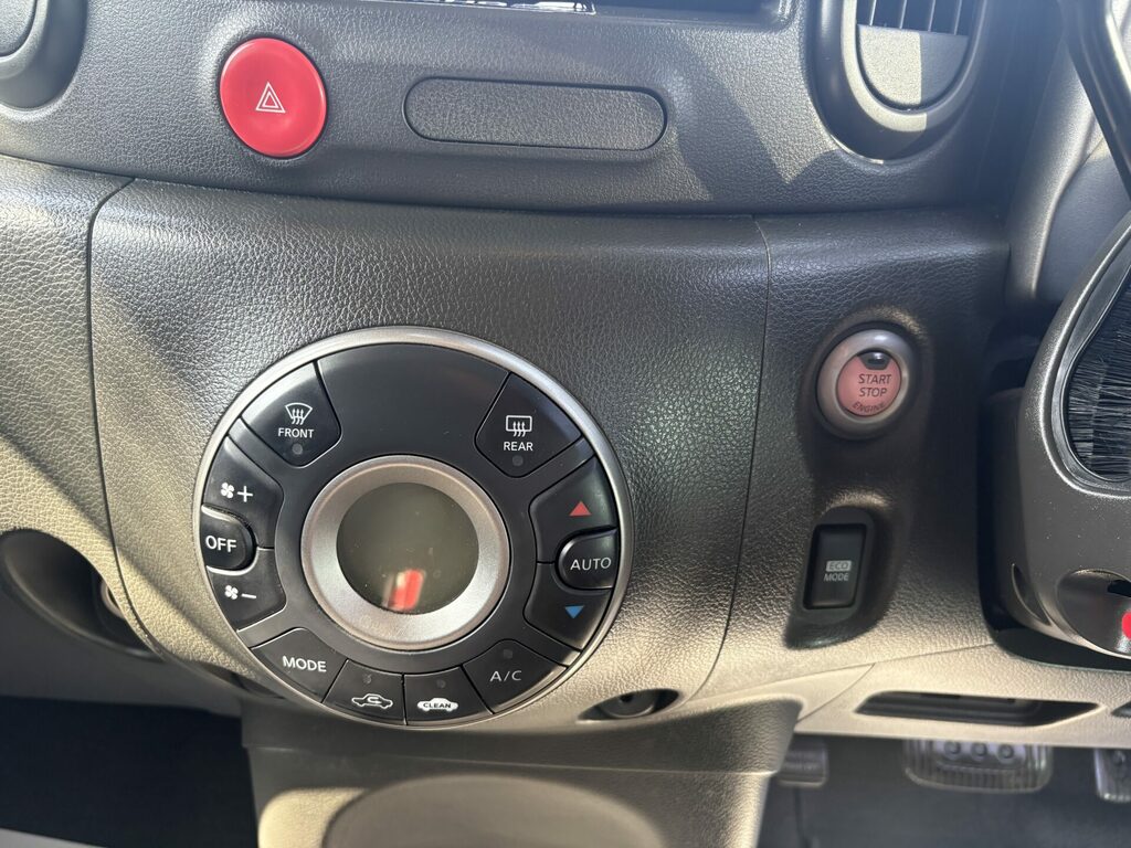 Nissan Cube 1.5 Brown #15