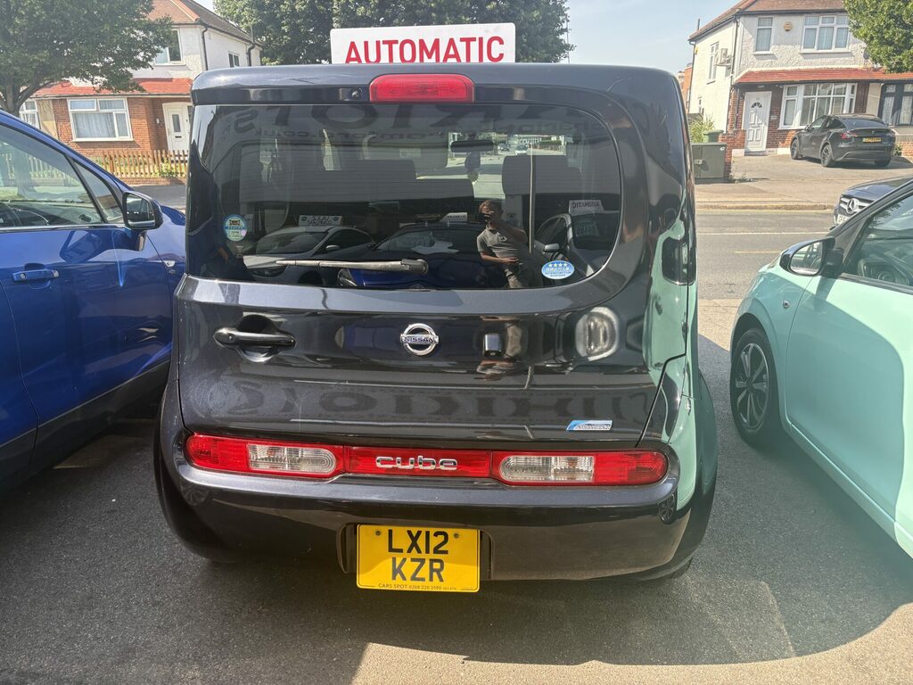 Nissan Cube 1.6 Cvt Black #3